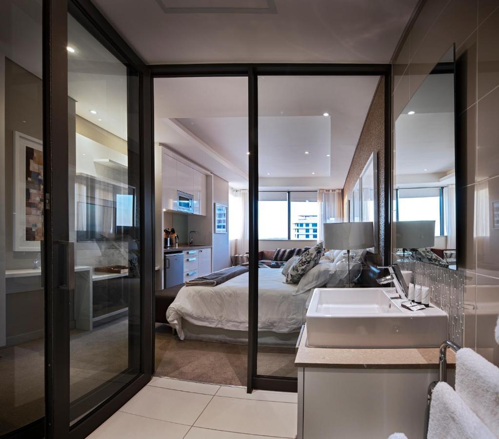 Sandton Skye Premium Suites & Penthouses Johannesburg Exterior photo